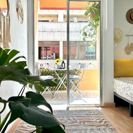 2 Min Dalla Spiaggia Loft Terrazza Casa Gialla ラスパルマス・デ・グランカナリア エクステリア 写真