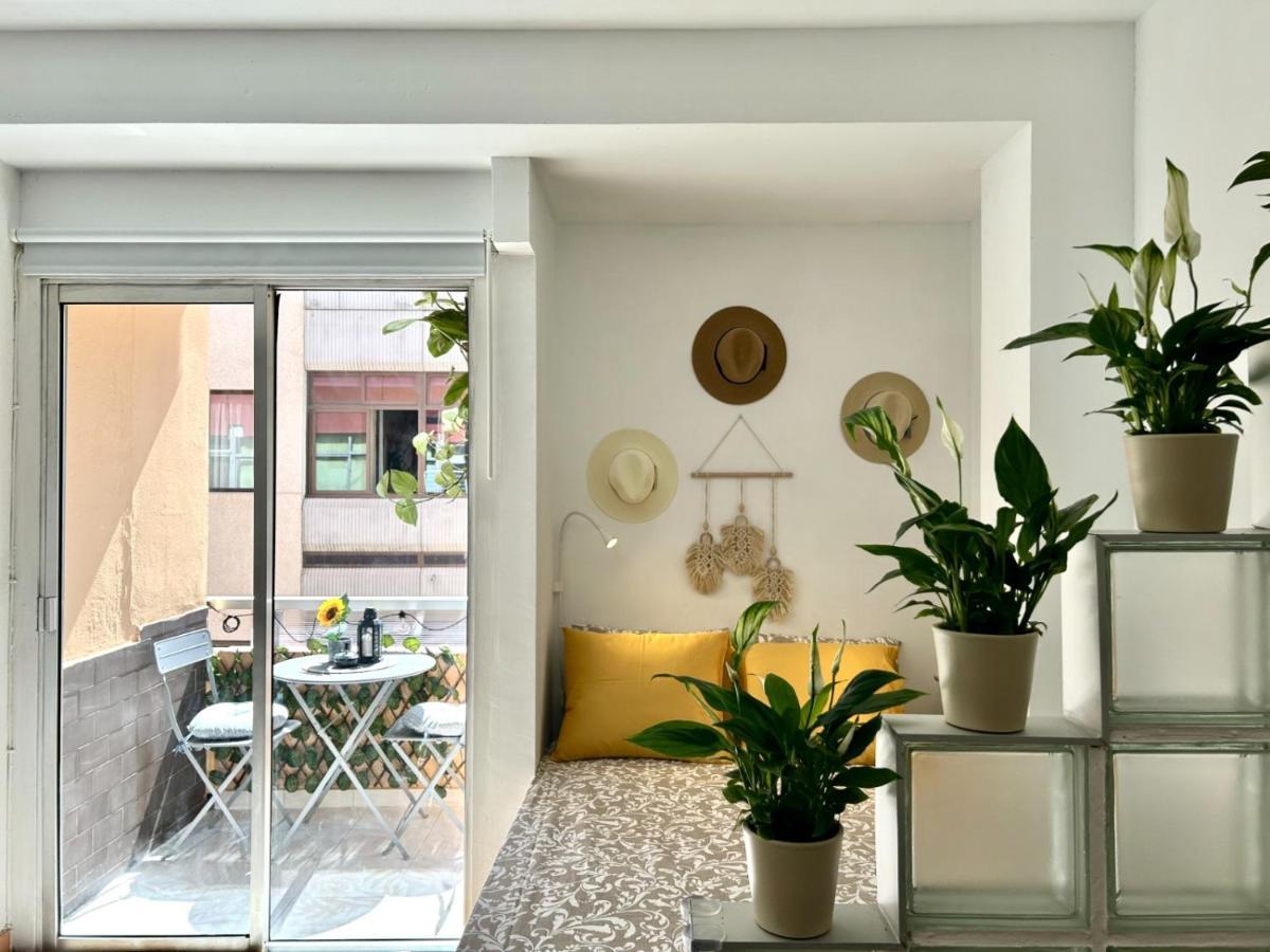 2 Min Dalla Spiaggia Loft Terrazza Casa Gialla ラスパルマス・デ・グランカナリア エクステリア 写真